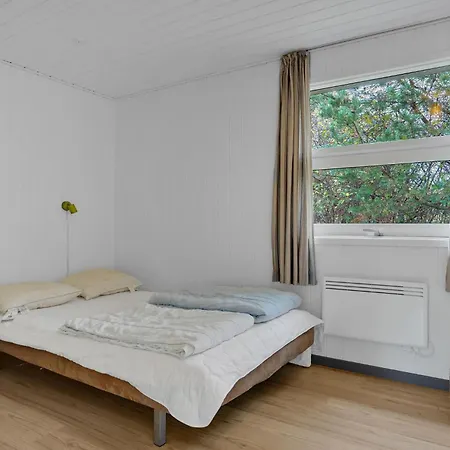 4 Bedroom Awesome In * Ebeltoft
