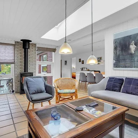 4 Bedroom Awesome In Ebeltoft